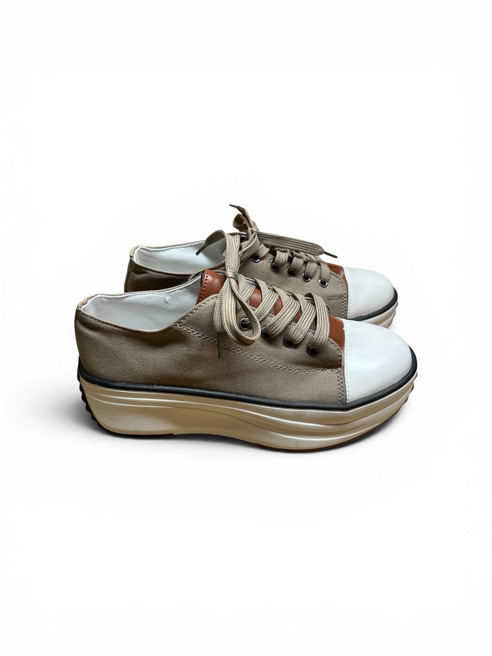 Trendy Ergonomic Platform Lace-Up Sneakers in Brown and White